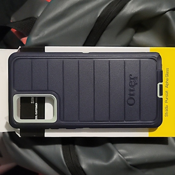 OtterBox Defender Screenless Series Galaxy Note 20 - Picture 8 of 8